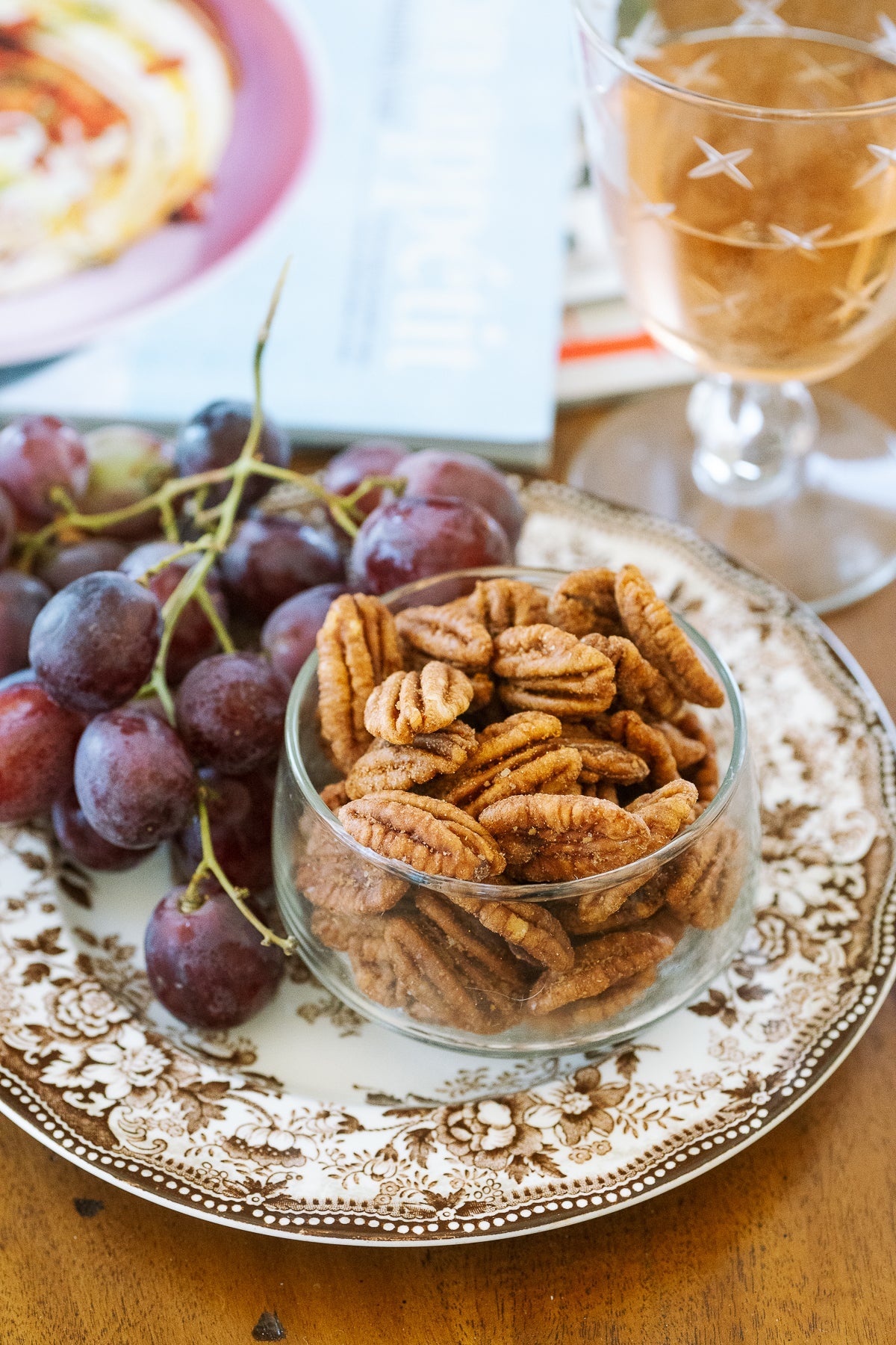 Original Spice Pecans 24 oz Rectangle tin with Ribbon - Killer Pecans